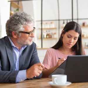 Asesoría Premium y Redacción Estratégica